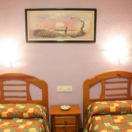 Hostal Temino Burgos Ruang foto