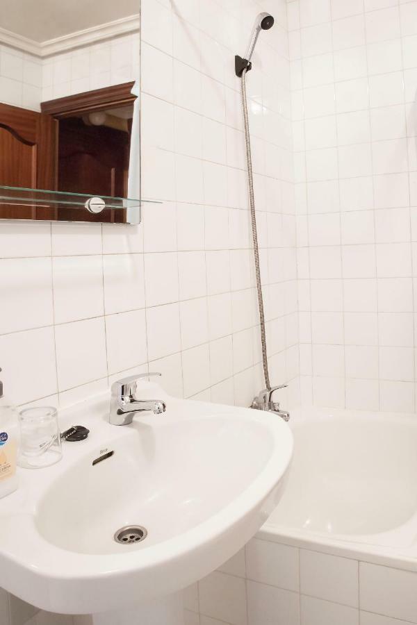 Hostal Temino Burgos Bagian luar foto