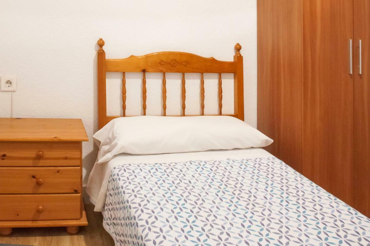 Hostal Temino Burgos Bagian luar foto